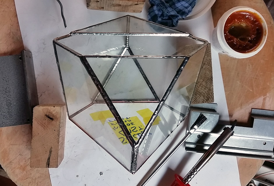 Soldering a terrarium together and getting clean joints